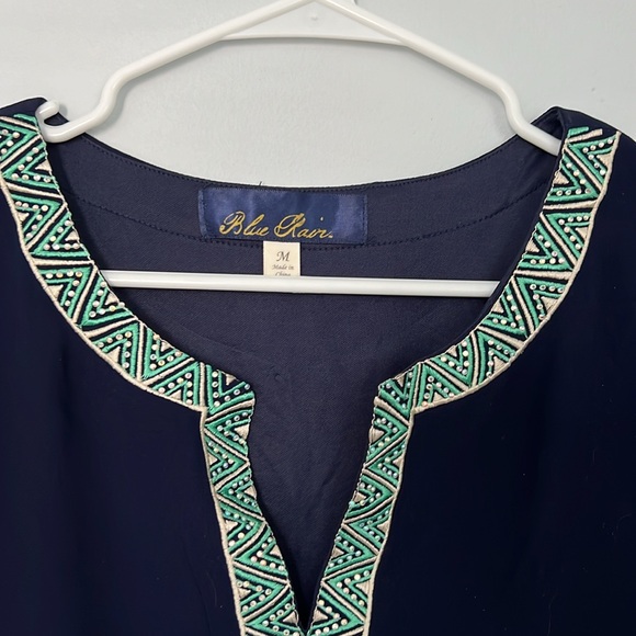 Francesca’s Blue Rain Medium Embellished Top - Picture 2 of 3